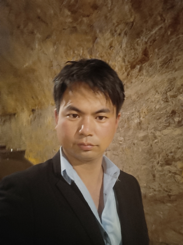 晚点的第二张照片--商洛闪婚服务中心